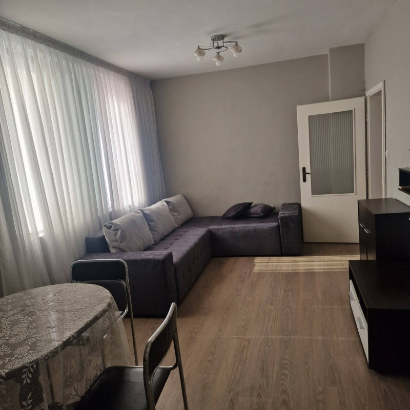Под наем 2-СТАЕН, град Пловдив, Тракия • 360 € / 704.10 лв. • 12709583 1 — Holmes.bg Под наем 2-СТАЕН, град Пловдив, Тракия • 360 € / 704.10 лв. • 12709583 1