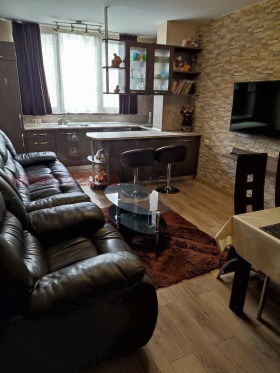 3-СТАЕН, 65 m2 - Holmes.bg 3-СТАЕН, 65 m2