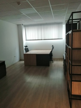 ОФИС, 15 m2 - Holmes.bg ОФИС, 15 m2