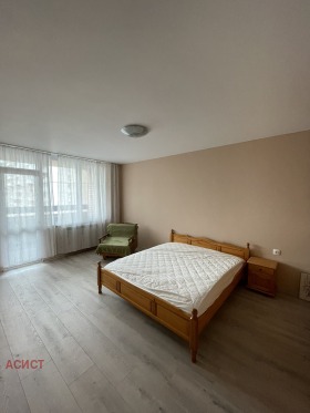 Обява Дава под наем 3-СТАЕН,град София, Зона Б-5>