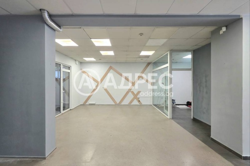 Под наем ОФИС, град София, Център • 850 € / 1662.46 лв. • 36006875 1 — Holmes.bg Под наем ОФИС, град София, Център • 850 € / 1662.46 лв. • 36006875 1