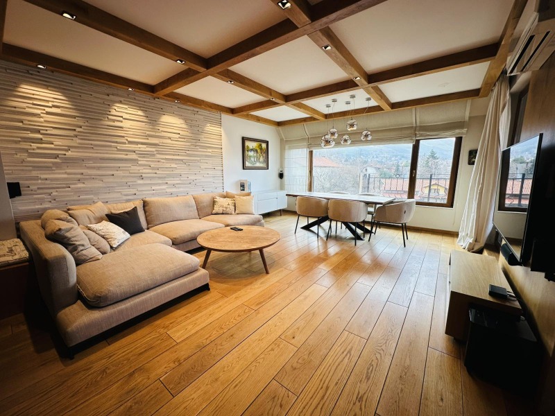 Под наем 4-СТАЕН, град София, Симеоново • 1699 € / 3322.96 лв. • 99690900 1 — Holmes.bg Под наем 4-СТАЕН, град София, Симеоново • 1699 € / 3322.96 лв. • 99690900 1