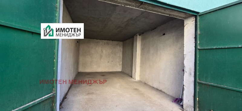 Под наем ГАРАЖ, ПАРКОМЯСТО, град Плевен, Широк център • 80 € / 156.47 лв. • 24132087 1 — Holmes.bg Под наем ГАРАЖ, ПАРКОМЯСТО, град Плевен, Широк център • 80 € / 156.47 лв. • 24132087 1