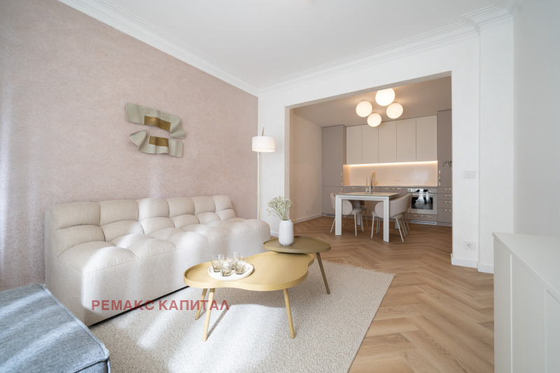 Под наем 2-СТАЕН, град София, Център • 999 € • 77266297 1 — Holmes.bg Под наем 2-СТАЕН, град София, Център • 999 € • 77266297 1