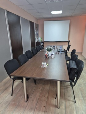 ОФИС, 40 m2 - Holmes.bg ОФИС, 40 m2