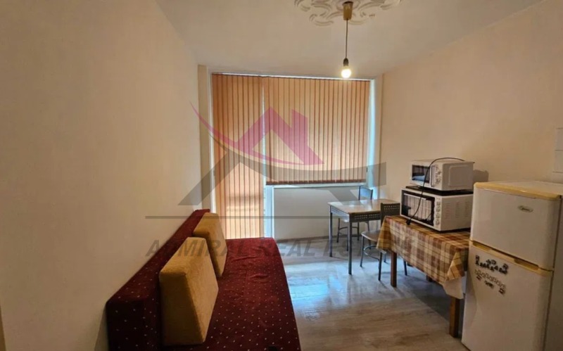 Под наем 2-СТАЕН, град Варна, Левски 2 • 350 € / 684.54 лв. • 99496584 1 — Holmes.bg Под наем 2-СТАЕН, град Варна, Левски 2 • 350 € / 684.54 лв. • 99496584 1