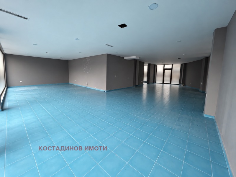 Под наем МАГАЗИН, град Пловдив, Христо Смирненски • 2300 € • 29887895 1 — Holmes.bg Под наем МАГАЗИН, град Пловдив, Христо Смирненски • 2300 € • 29887895 1