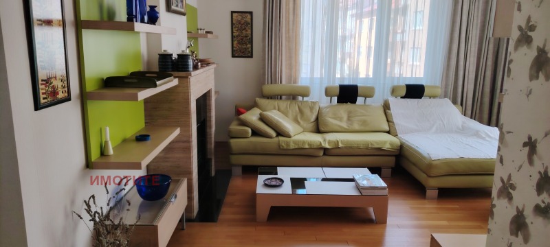 Под наем 2-СТАЕН, град София, Център • 800 € • 40591109 1 — Holmes.bg Под наем 2-СТАЕН, град София, Център • 800 € • 40591109 1