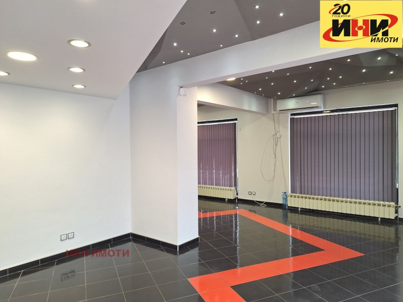 Под наем ОФИС, град Русе, Център • 550 € / 1075.71 лв. • 91187370 1 — Holmes.bg Под наем ОФИС, град Русе, Център • 550 € / 1075.71 лв. • 91187370 1