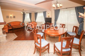 МНОГОСТАЕН, 181 m2 - Holmes.bg МНОГОСТАЕН, 181 m2