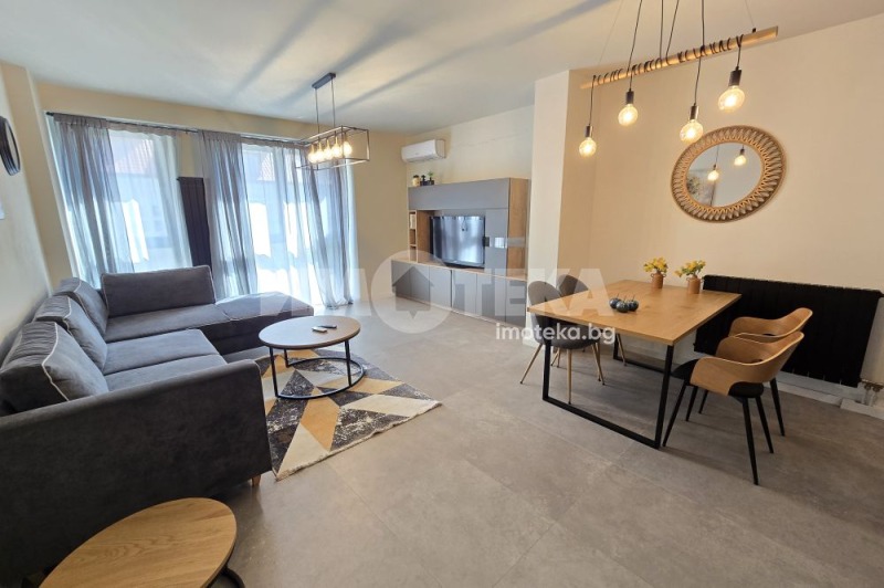Под наем 2-СТАЕН, град София, Център • 900 € / 1760.25 лв. • 81804128 1 — Holmes.bg Под наем 2-СТАЕН, град София, Център • 900 € / 1760.25 лв. • 81804128 1