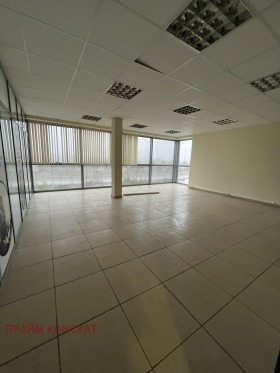 ОФИС, 40 m2 - Holmes.bg ОФИС, 40 m2
