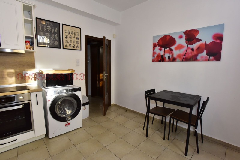 Под наем 3-СТАЕН, град София, Център • 700 € / 1369.08 лв. • 55122179 1 — Holmes.bg Под наем 3-СТАЕН, град София, Център • 700 € / 1369.08 лв. • 55122179 1