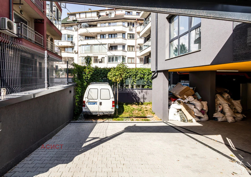 Под наем ГАРАЖ, ПАРКОМЯСТО, град София, Редута • 150 € • 11253110 1 — Holmes.bg Под наем ГАРАЖ, ПАРКОМЯСТО, град София, Редута • 150 € • 11253110 1