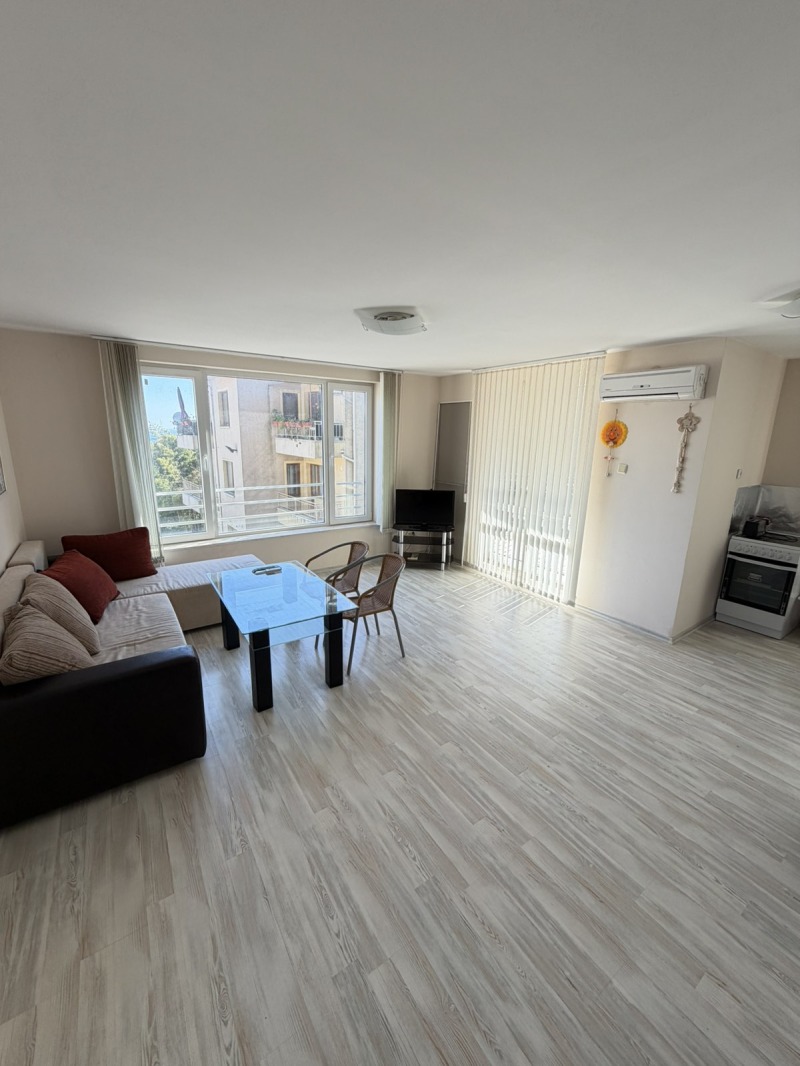 Под наем 3-СТАЕН, град Варна, к.к. Чайка • 400 € • 22940158 1 — Holmes.bg Под наем 3-СТАЕН, град Варна, к.к. Чайка • 400 € • 22940158 1