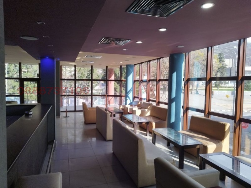 Под наем ЗАВЕДЕНИЕ, област Пловдив, гр. Сопот • по договаряне • 62028105 1 — Holmes.bg Под наем ЗАВЕДЕНИЕ, област Пловдив, гр. Сопот • по договаряне • 62028105 1