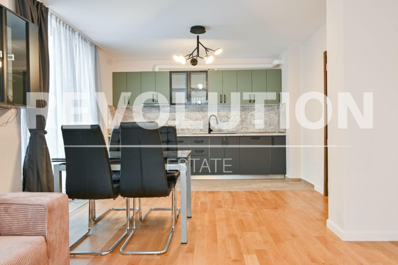 Под наем 3-СТАЕН, град София, Дружба 2 • 1200 € / 2347.00 лв. • 37676572 1 — Holmes.bg Под наем 3-СТАЕН, град София, Дружба 2 • 1200 € / 2347.00 лв. • 37676572 1