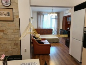 3-СТАЕН, 70 m2 - Holmes.bg 3-СТАЕН, 70 m2