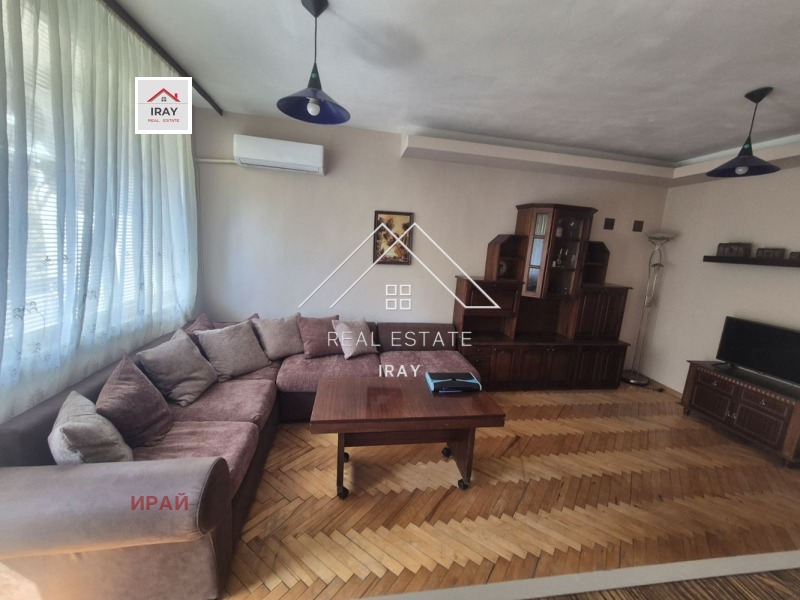 Под наем 3-СТАЕН, град Стара Загора, Център • 380 € • 68827032 1 — Holmes.bg Под наем 3-СТАЕН, град Стара Загора, Център • 380 € • 68827032 1