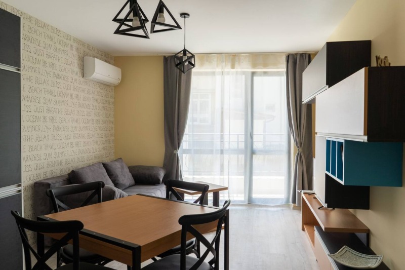 Под наем 2-СТАЕН, град Варна, Център • 690 € / 1349.52 лв. • 35315619 1 — Holmes.bg Под наем 2-СТАЕН, град Варна, Център • 690 € / 1349.52 лв. • 35315619 1