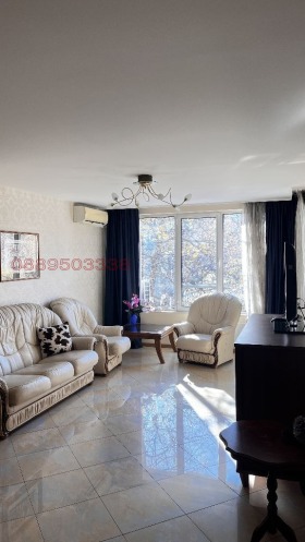 Дава под наем 3-стаен, град София