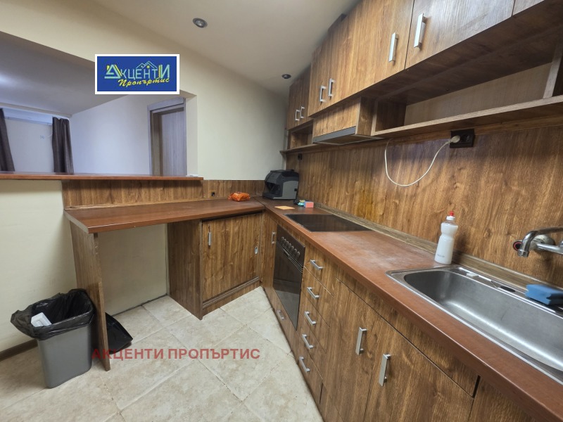 Под наем 3-СТАЕН, град Велико Търново, Бузлуджа • 450 € • 60626181 1 — Holmes.bg Под наем 3-СТАЕН, град Велико Търново, Бузлуджа • 450 € • 60626181 1