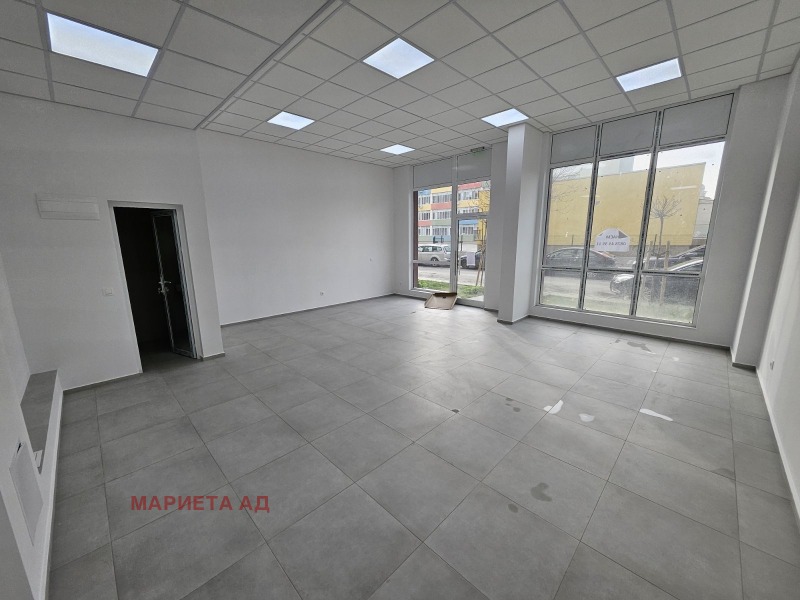 Под наем МАГАЗИН, град София, Надежда 1 • 650 € / 1271.29 лв. • 36204863 1 — Holmes.bg Под наем МАГАЗИН, град София, Надежда 1 • 650 € / 1271.29 лв. • 36204863 1