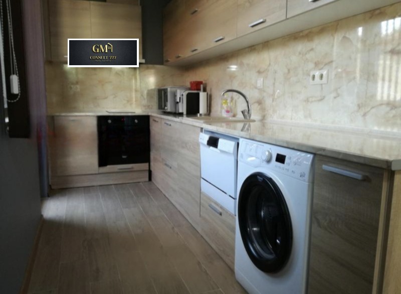 Под наем 2-СТАЕН, град Плевен, Идеален център • 580 € • 56255636 1 — Holmes.bg Под наем 2-СТАЕН, град Плевен, Идеален център • 580 € • 56255636 1
