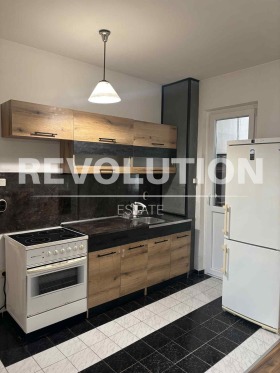 Обява Дава под наем 3-СТАЕН,град Пловдив, Кючук Париж