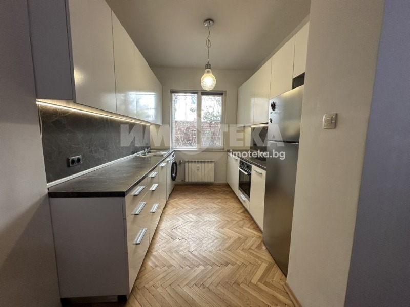 Под наем 3-СТАЕН, град София, Център • 1200 € • 83852697 1 — Holmes.bg Под наем 3-СТАЕН, град София, Център • 1200 € • 83852697 1