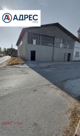 Дава под наем Склад, град Русе