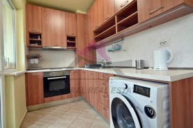 3-СТАЕН, 72 m2 - Holmes.bg 3-СТАЕН, 72 m2