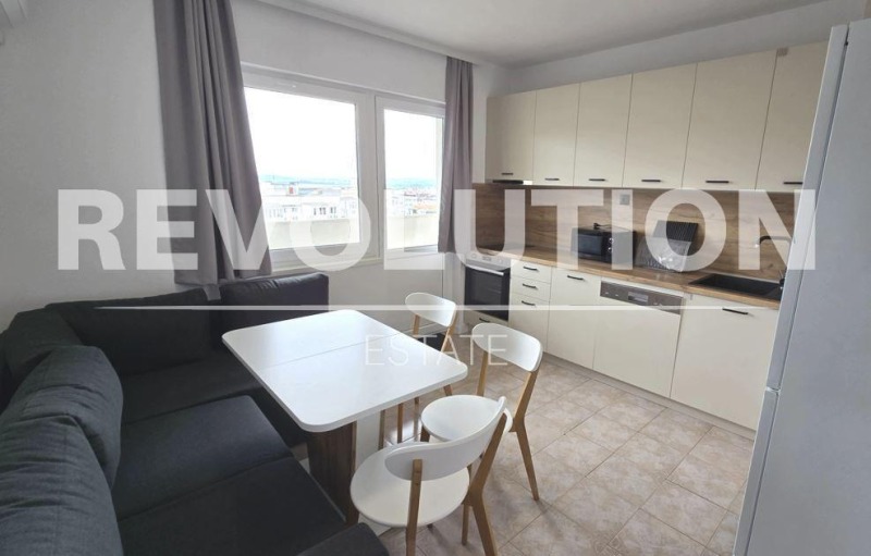 Под наем 3-СТАЕН, град Варна, Център • 750 € / 1466.87 лв. • 93093991 1 — Holmes.bg Под наем 3-СТАЕН, град Варна, Център • 750 € / 1466.87 лв. • 93093991 1