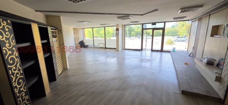 Под наем МАГАЗИН, град Пловдив, Каменица 2 • 1676 € • 69407464 1 — Holmes.bg Под наем МАГАЗИН, град Пловдив, Каменица 2 • 1676 € • 69407464 1
