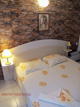 ЕТАЖ ОТ КЪЩА, 80 m2 - Holmes.bg ЕТАЖ ОТ КЪЩА, 80 m2