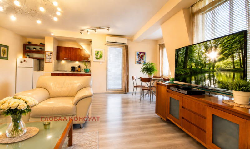 Под наем 4-СТАЕН, град София, Център • 950 € / 1858.04 лв. • 15961647 1 — Holmes.bg Под наем 4-СТАЕН, град София, Център • 950 € / 1858.04 лв. • 15961647 1
