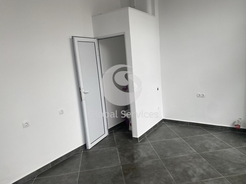 Под наем ОФИС, град София, Център • 1350 € / 2640.37 лв. • 60701332 1 — Holmes.bg Под наем ОФИС, град София, Център • 1350 € / 2640.37 лв. • 60701332 1