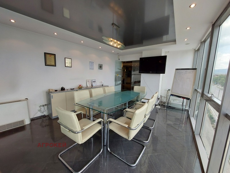 Под наем ОФИС, град София, Хиподрума • 2200 € / 4302.83 лв. • 29482879 1 — Holmes.bg Под наем ОФИС, град София, Хиподрума • 2200 € / 4302.83 лв. • 29482879 1