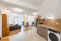 Под наем 3-СТАЕН, град Варна, Център • 850 € • 61195052 2 — Holmes.bg Под наем 3-СТАЕН, град Варна, Център • 850 € • 61195052 2