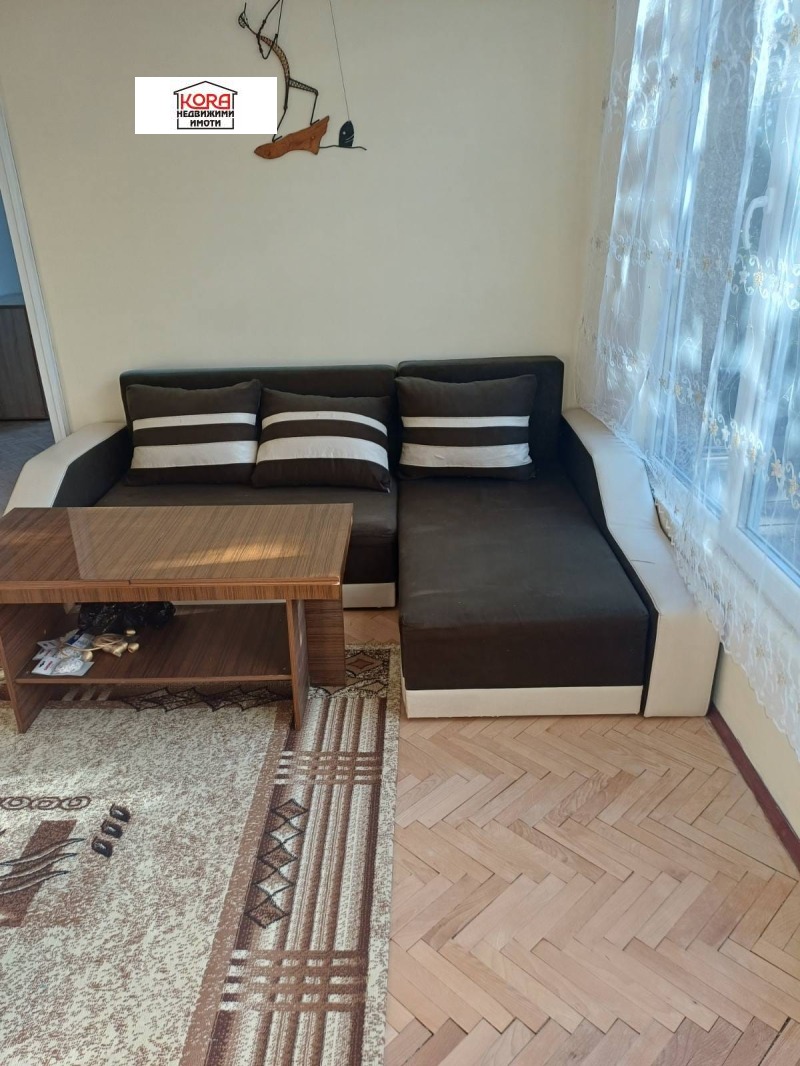 Под наем 3-СТАЕН, град Плевен, Идеален център • 500 € • 10893986 1 — Holmes.bg Под наем 3-СТАЕН, град Плевен, Идеален център • 500 € • 10893986 1