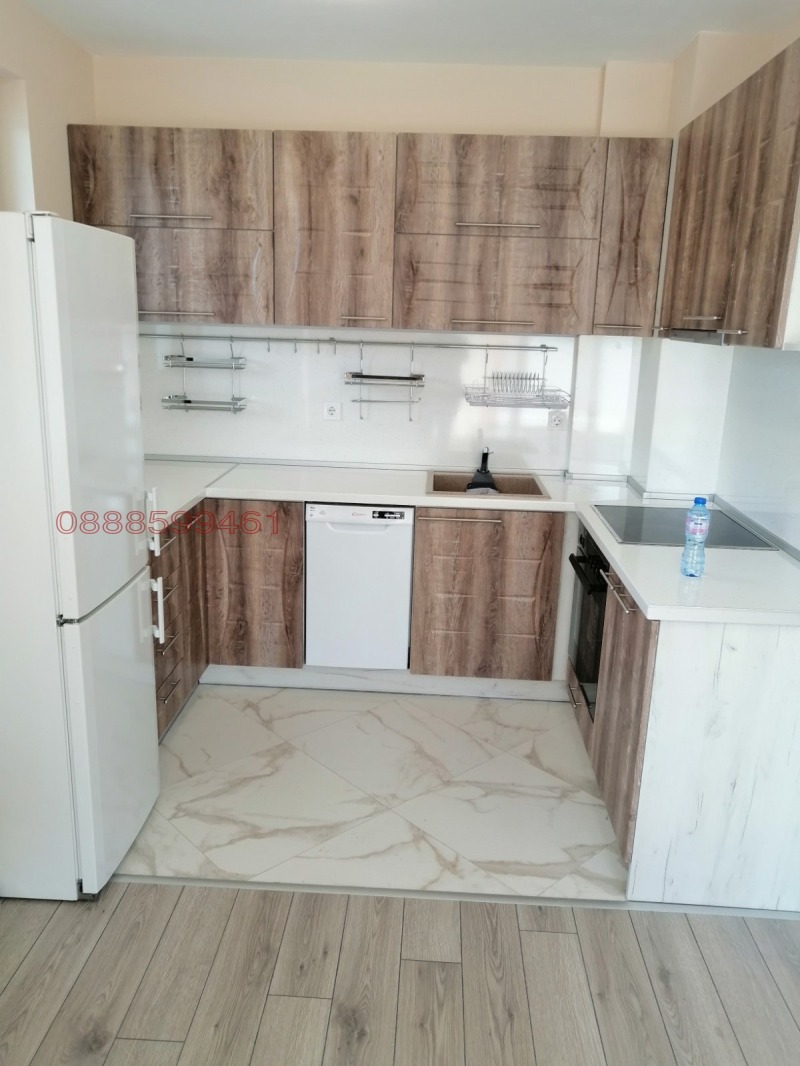 Под наем 2-СТАЕН, град Пловдив, Център • 500 € • 17651810 1 — Holmes.bg Под наем 2-СТАЕН, град Пловдив, Център • 500 € • 17651810 1