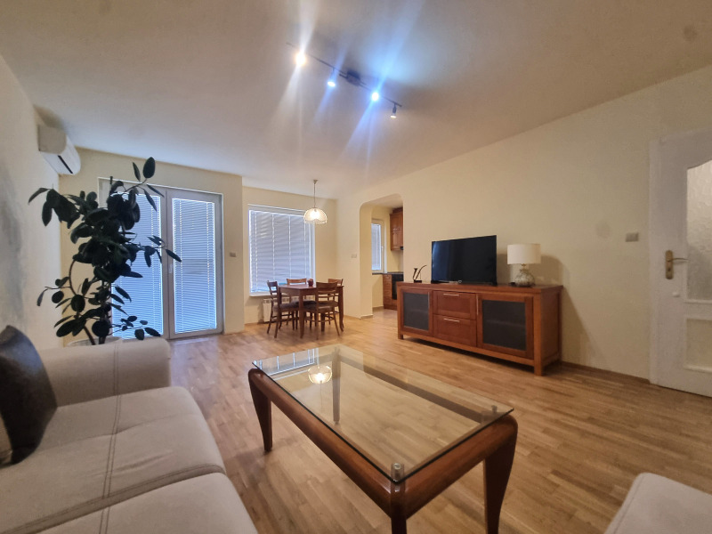 Под наем 2-СТАЕН, град София, Оборище • 800 € • 64010898 1 — Holmes.bg Под наем 2-СТАЕН, град София, Оборище • 800 € • 64010898 1