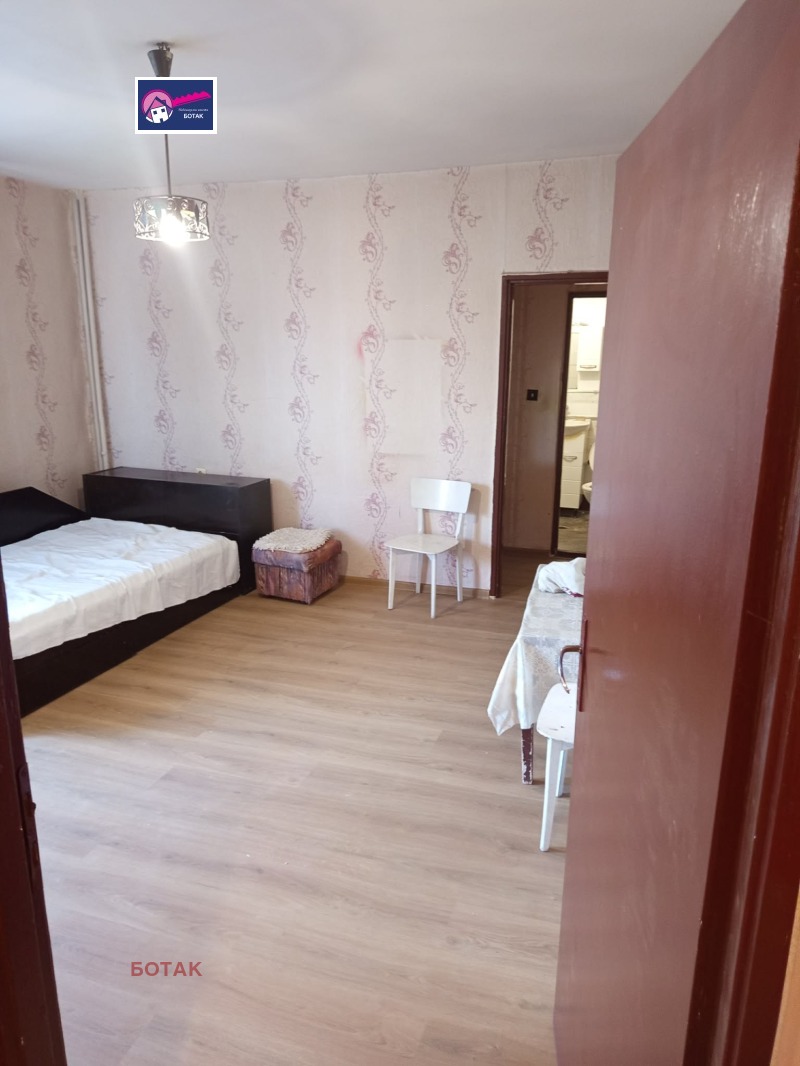 Под наем 2-СТАЕН, град Пазарджик, Център • 300 € • 57116684 1 — Holmes.bg Под наем 2-СТАЕН, град Пазарджик, Център • 300 € • 57116684 1