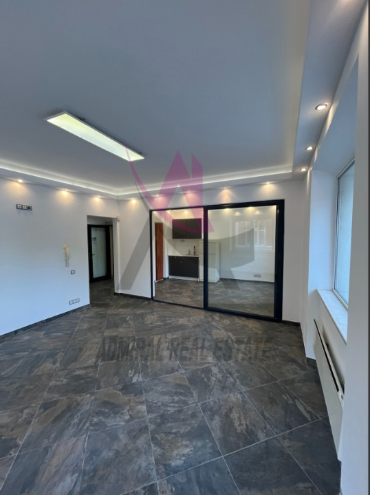 Под наем ОФИС, град Варна, Център • 400 € • 92388977 1 — Holmes.bg Под наем ОФИС, град Варна, Център • 400 € • 92388977 1