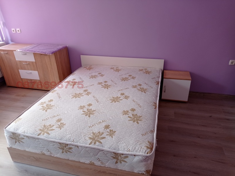 Под наем СТАЯ, град Велико Търново, Център • 150 € / 293.37 лв. • 49429781 1 — Holmes.bg Под наем СТАЯ, град Велико Търново, Център • 150 € / 293.37 лв. • 49429781 1