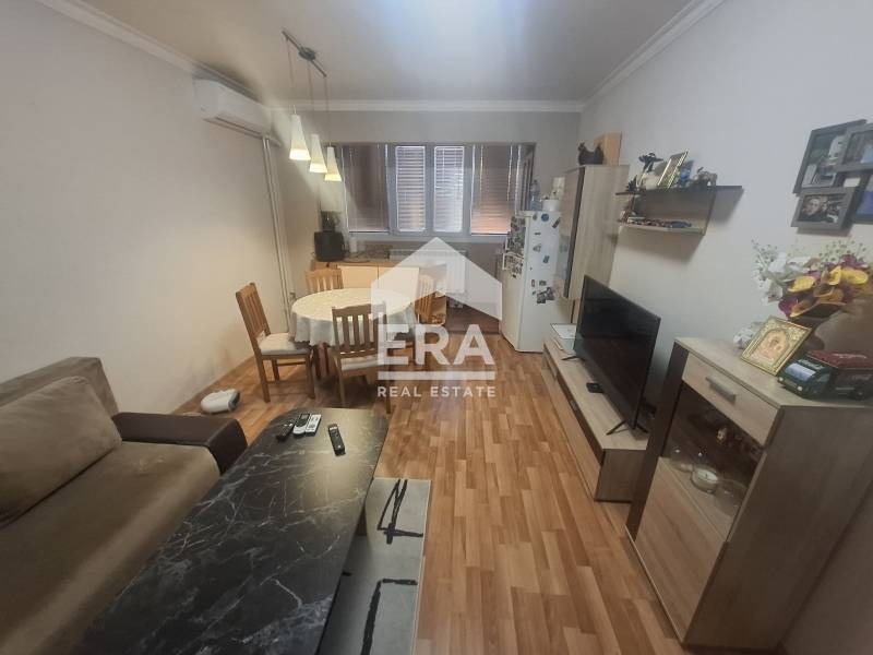 Под наем 2-СТАЕН, град София, Надежда 3 • 500 € / 977.91 лв. • 78600027 1 — Holmes.bg Под наем 2-СТАЕН, град София, Надежда 3 • 500 € / 977.91 лв. • 78600027 1