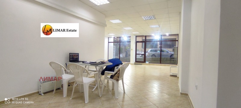 Дава под наем МАГАЗИН, гр. Варна, Левски 1