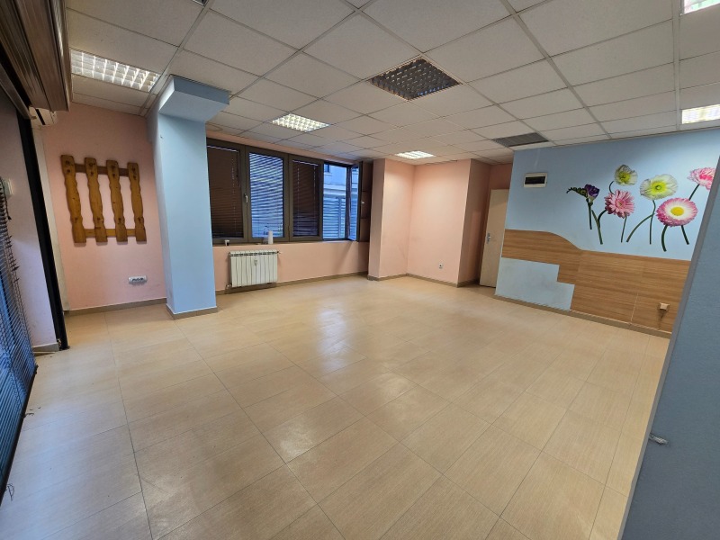 Под наем ОФИС, град София, Изток • 800 € • 82614443 1 — Holmes.bg Под наем ОФИС, град София, Изток • 800 € • 82614443 1