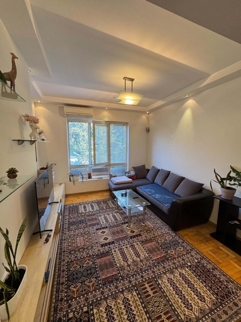 Под наем 3-СТАЕН, град София, Лозенец • 950 € • 70041498 1 — Holmes.bg Под наем 3-СТАЕН, град София, Лозенец • 950 € • 70041498 1