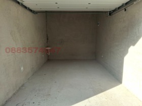 ГАРАЖ, ПАРКОМЯСТО, 18 m2 - Holmes.bg ГАРАЖ, ПАРКОМЯСТО, 18 m2